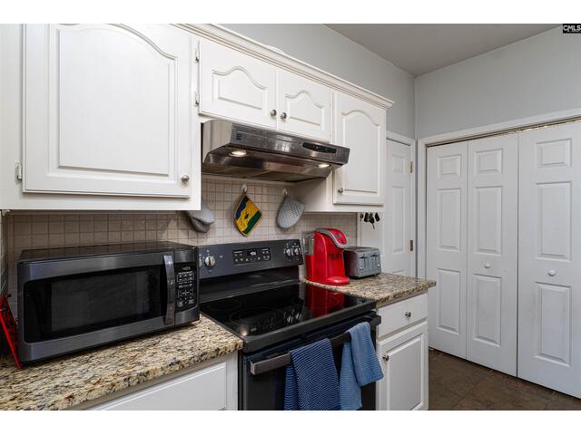 Photo of 115 Painted Pony Court Photo of 115 Painted Pony Court