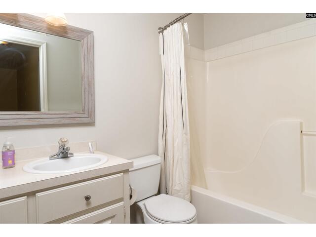 Photo of 115 Painted Pony Court Photo of 115 Painted Pony Court