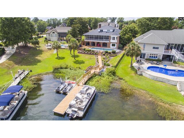 Photo of 304 Racket Road