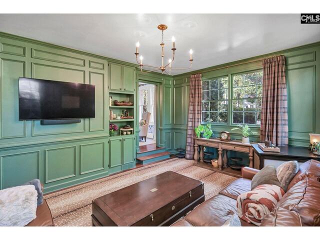 Photo of 798 Kawana Road