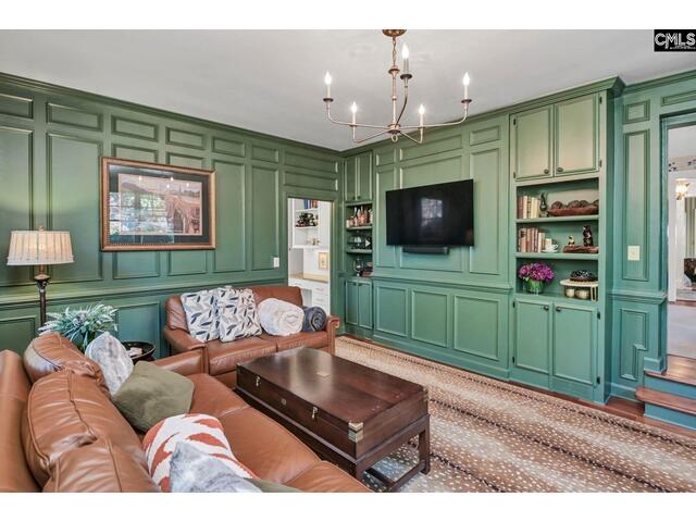 Photo of 798 Kawana Road