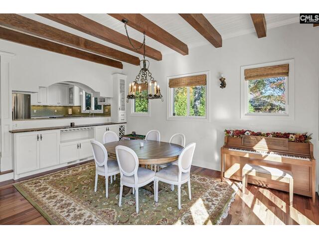 Photo of 798 Kawana Road