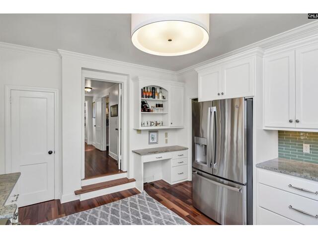 Photo of 798 Kawana Road