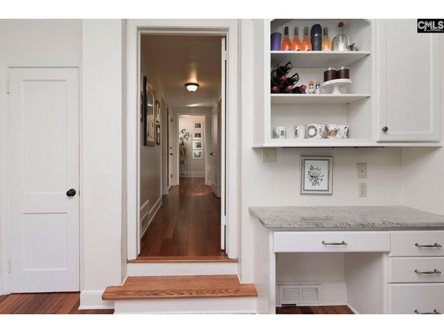 Photo of 798 Kawana Road