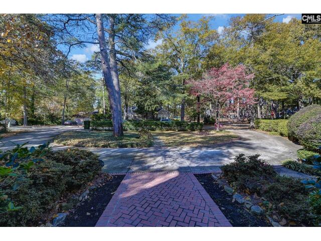 Photo of 798 Kawana Road