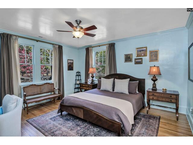 Photo of 798 Kawana Road