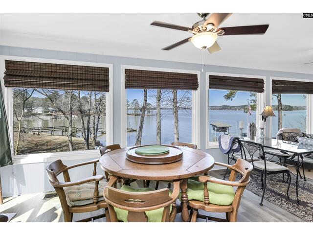Photo of 2592 Lake Road