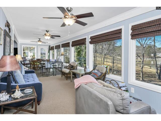 Photo of 2592 Lake Road
