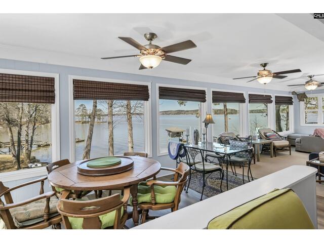 Photo of 2592 Lake Road