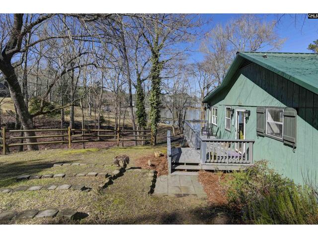 Photo of 2592 Lake Road