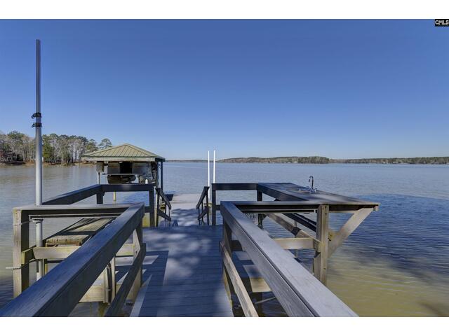 Photo of 2592 Lake Road