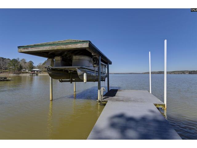 Photo of 2592 Lake Road