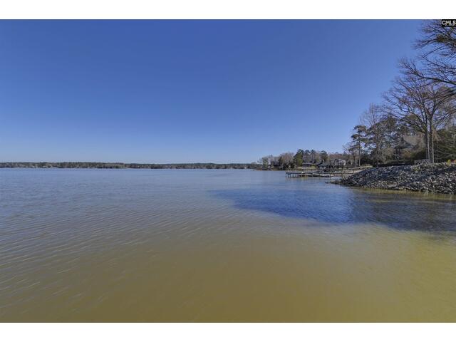 Photo of 2592 Lake Road