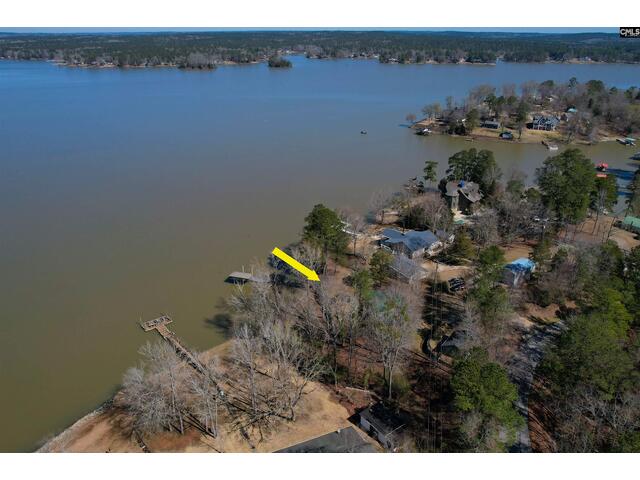 Photo of 2592 Lake Road