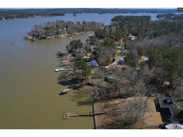 Photo of 2592 Lake Road