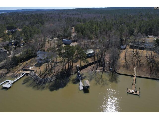 Photo of 2592 Lake Road