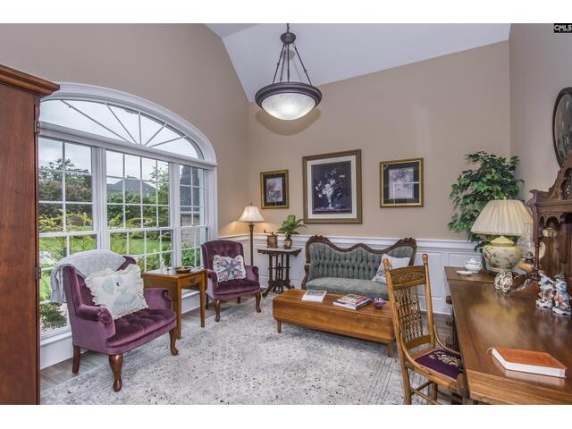 Photo of 251 Edgewood Drive Photo of 251 Edgewood Drive
