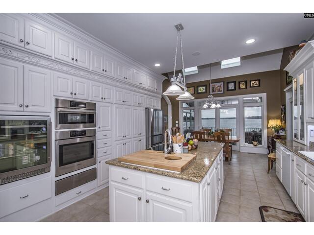 Photo of 251 Edgewood Drive Photo of 251 Edgewood Drive