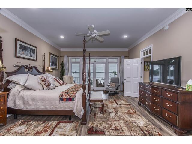 Photo of 251 Edgewood Drive Photo of 251 Edgewood Drive