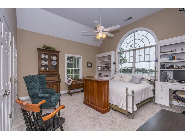 Photo of 251 Edgewood Drive Photo of 251 Edgewood Drive