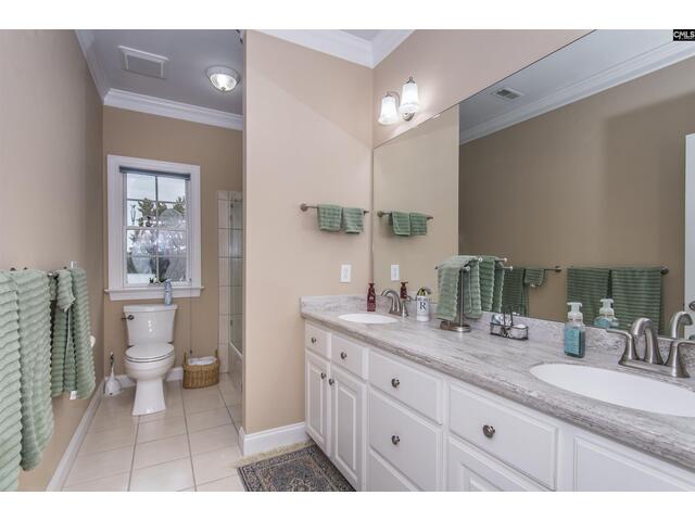 Photo of 251 Edgewood Drive Photo of 251 Edgewood Drive