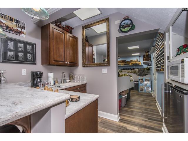 Photo of 251 Edgewood Drive Photo of 251 Edgewood Drive
