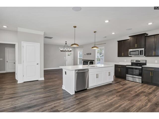 Photo of 436 Manhasset Court