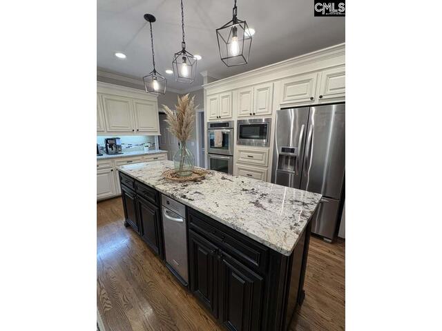 Photo of 204 Secret Cove Drive