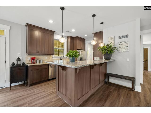 Photo of 470 Langford Road