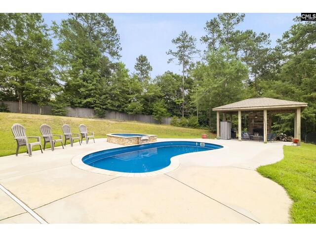 Photo of 470 Langford Road