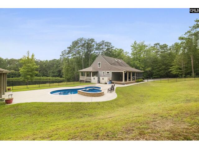 Photo of 470 Langford Road