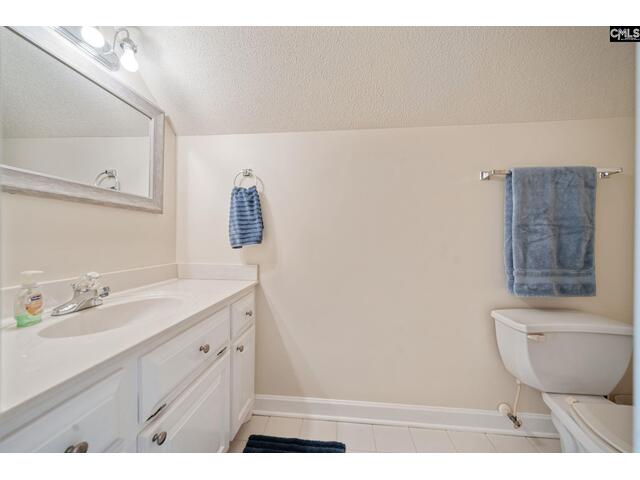 Photo of 200 emerald oaks way