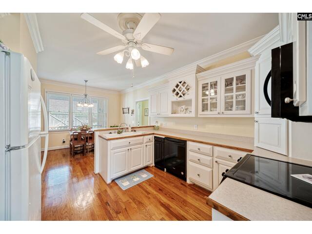 Photo of 200 emerald oaks way