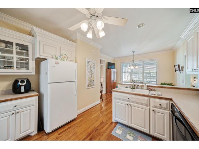 Photo of 200 emerald oaks way