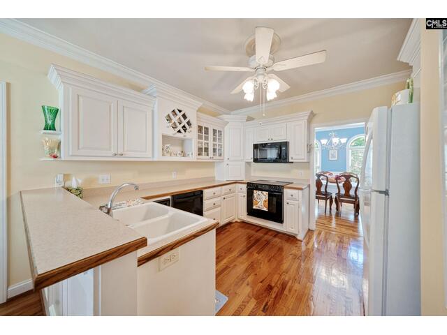 Photo of 200 emerald oaks way