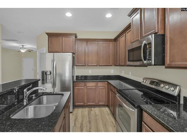 Photo of 421 Laurel Leaf Drive