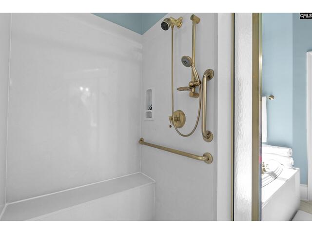 Photo of 449 Lake Estate Drive