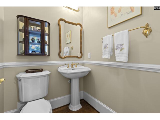 Photo of 449 Lake Estate Drive