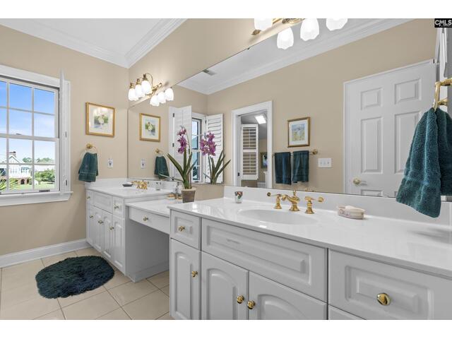 Photo of 449 Lake Estate Drive