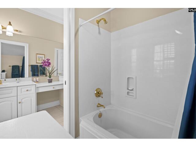 Photo of 449 Lake Estate Drive