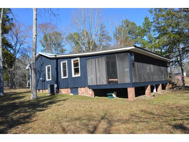 Photo of 2089 Lakeshore Road