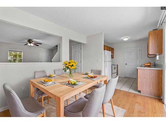 Photo of 127 Curvewood Road Photo of 127 Curvewood Road