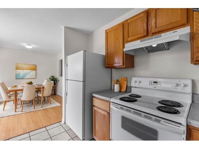 Photo of 127 Curvewood Road Photo of 127 Curvewood Road