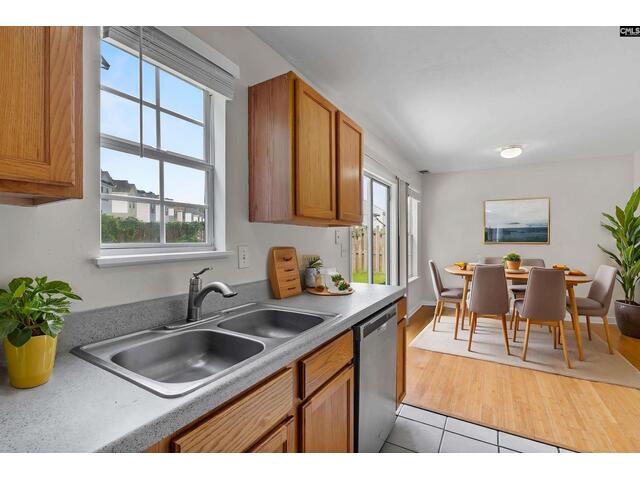 Photo of 127 Curvewood Road Photo of 127 Curvewood Road