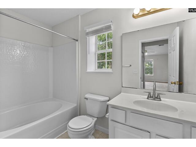 Photo of 127 Curvewood Road Photo of 127 Curvewood Road
