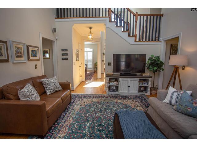 Photo of 384 Bloomsbury Circle