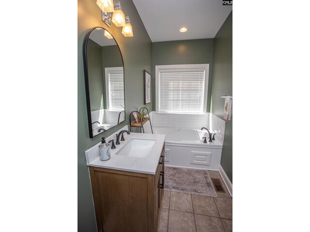 Photo of 384 Bloomsbury Circle