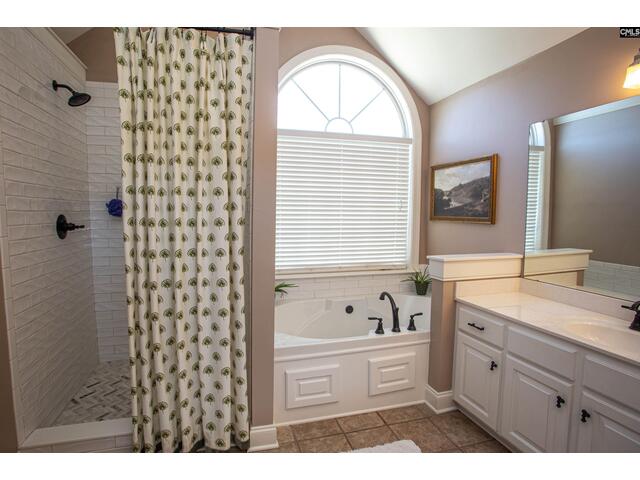 Photo of 384 Bloomsbury Circle