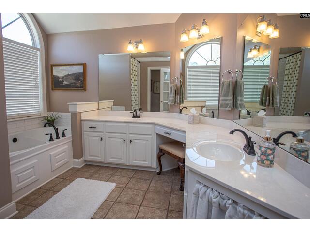 Photo of 384 Bloomsbury Circle