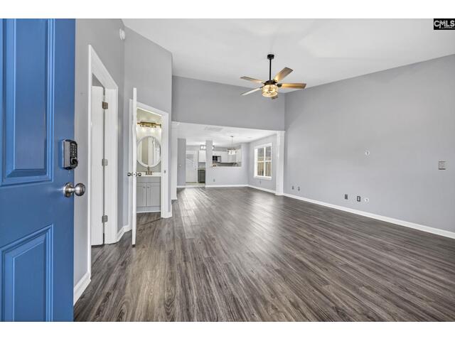 Photo of 120 West Horn Court